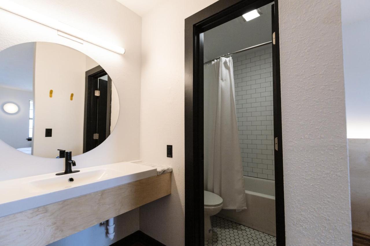 The Iris Hotel Nashville